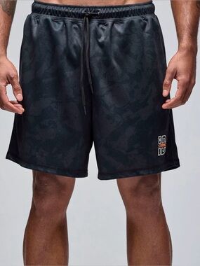 STRONG iD Men's Shorts - Black/Gray